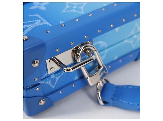 LOUIS VUITTON Monogram Clouds Trunk Clutch Blu Bianco M20403 Auth 140899SM - vista 17