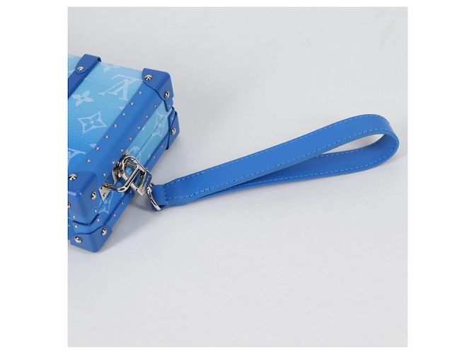 LOUIS VUITTON Monogram Clouds Trunk Clutch Blu Bianco M20403 Auth 140899SM - vista 8