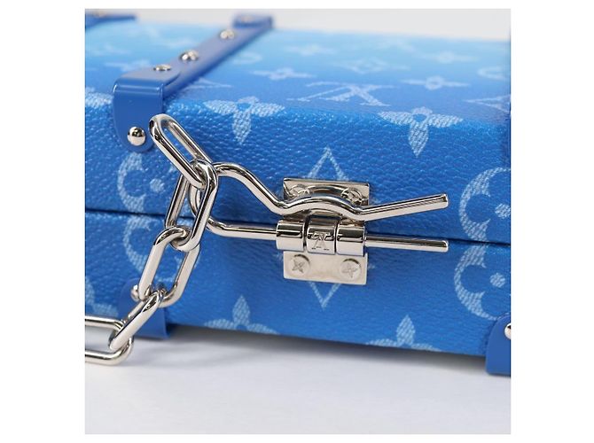 LOUIS VUITTON Monogram Clouds Trunk Clutch Blu Bianco M20403 Auth 140899SM - vista 9