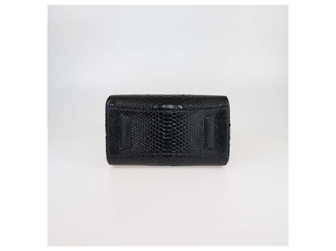 Bolsa Antigona pequena em python preto da Givenchy - vista 4