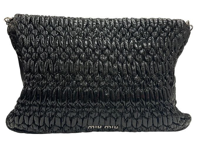 Miu Miu Matelassé Schmuck-Lackschwarz 2-Wege-Tasche - Ansicht 2