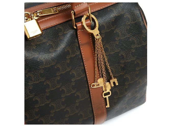 Celine Borsa GM Charms 2025 Boston Triomphe Canvas con Tracolla Céline Marrone - vista 4