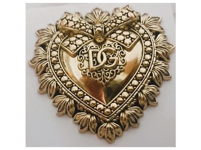 Meravigliosa spilla DOLCE & GABBANA dorata della Collezione “Devotion” D'oro - vista 10
