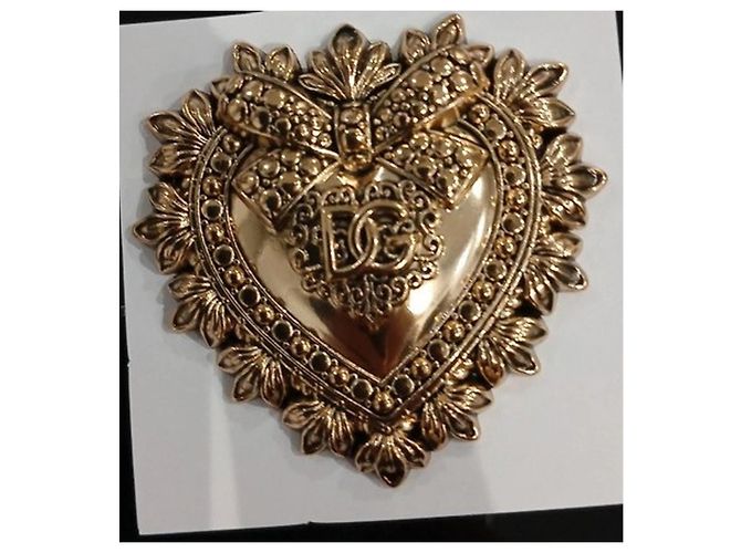 Meravigliosa spilla DOLCE & GABBANA dorata della Collezione “Devotion” D'oro - vista 8