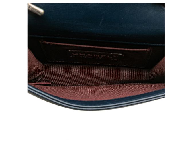 Chanel Mini Blu in Acrilico e Pelle di Vitello Boy Brick Flap Blu navy - vista 4