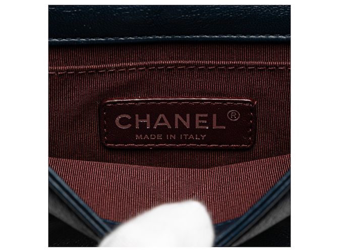 Chanel Mini Blu in Acrilico e Pelle di Vitello Boy Brick Flap Blu navy - vista 5