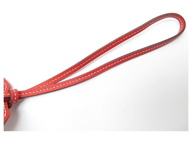 Hermès NUOVO CHARME DA BORSA HERMES GRIGRI PADDOCK FERRO DA CAVALLO IN CUOIO Rosso - vista 5