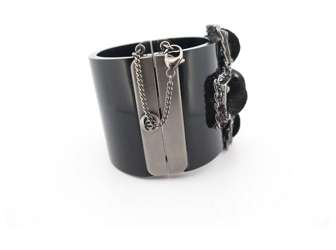 BRACCIALE CHANEL MANCHETTE CROCE METALLICA VELLUTO 17 CM NERO - vista 4