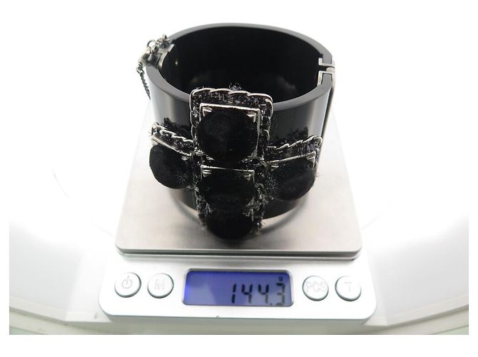 BRACCIALE CHANEL MANCHETTE CROCE METALLICA VELLUTO 17 CM NERO - vista 8