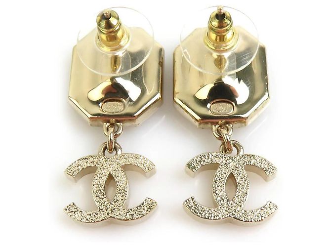 Brincos de metal com strass Coco Mark da Chanel Prata Dourado - vista 4