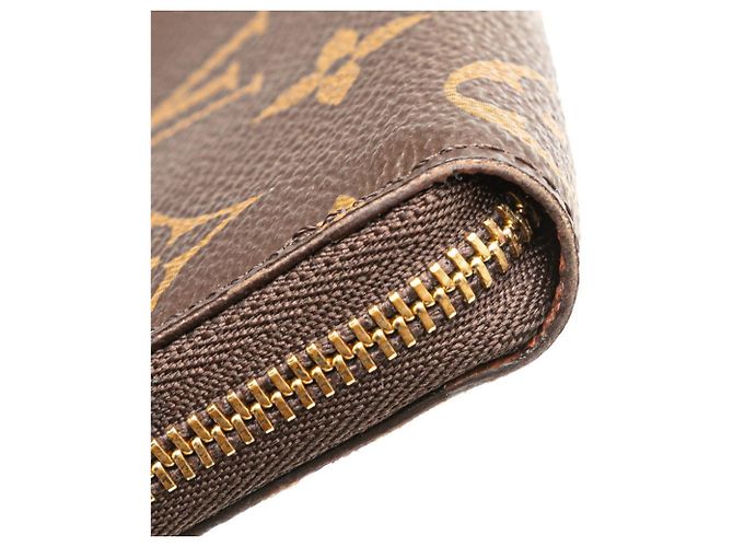 Monedero Zippy Monogram de Louis Vuitton Castaño Monograma - vista 4
