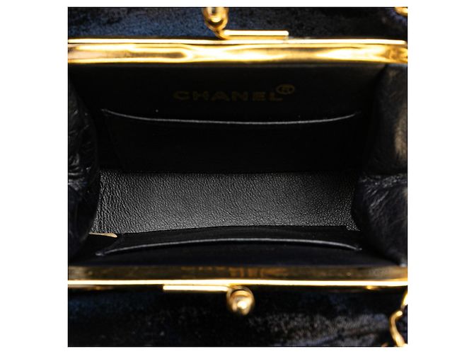 Chanel Matelassé Coco Mark Kettentasche Marineblau - Ansicht 10