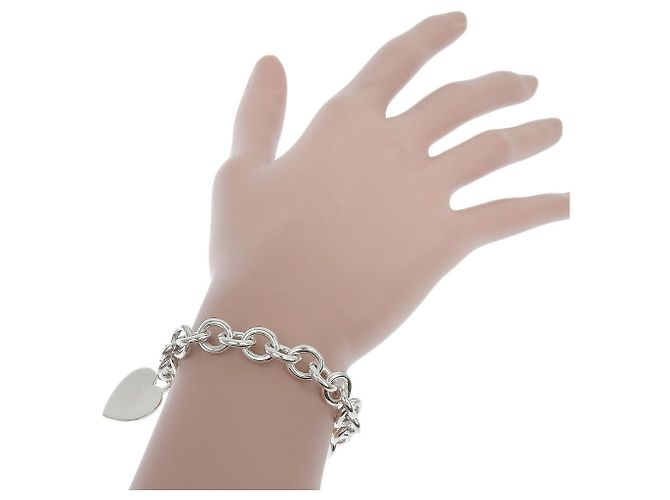 Bracciale con etichetta a forma di cuore Return To Tiffany in argento sterling di Tiffany & Co. - vista 6