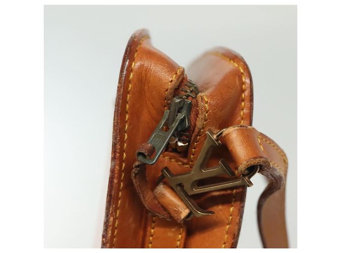 LOUIS VUITTON Bolsa de Ombro de Couro Nomad Jeune Fille PM Bege LV Auth 140977 - vista 11