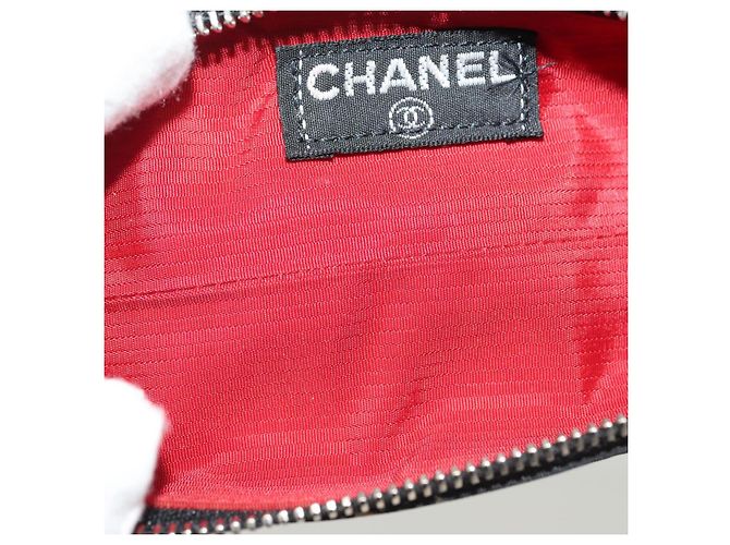 CHANEL Astuccio da Viaggio in Nylon Nero Argento CC Auth 142341 - vista 10