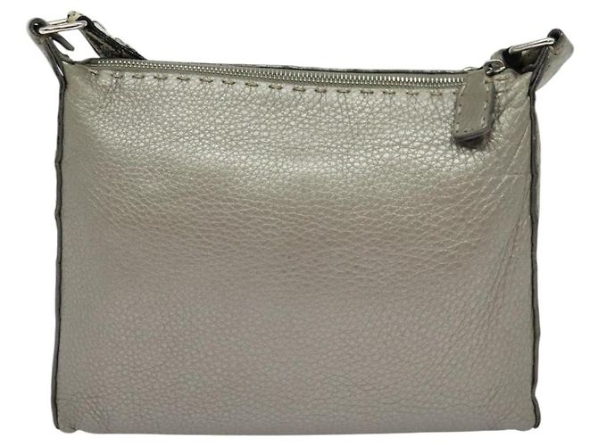 Fendi Borsa a Spalla Celeria in Pelle Argento Auth BA5363 - vista 2