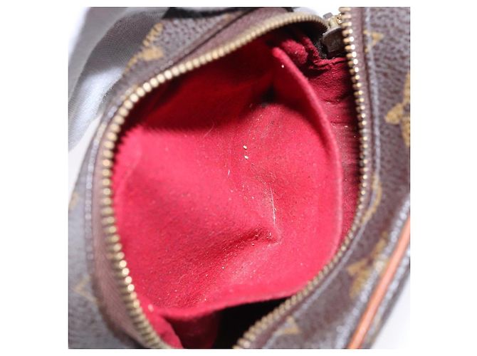 LOUIS VUITTON Pochette Wapity Monogram M58030 LV Auth 140581 Monogramma - vista 20