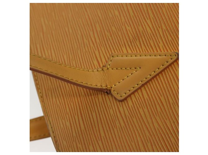 LOUIS VUITTON Sac à épaule Epi Lussac Jaune M52289 LV Auth 139926 - vue 9