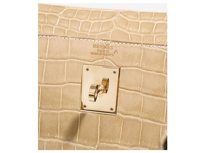 Hermès Borsa HERMES Kelly 32 in Pelle Esotica Beige - 102891 - vista 8