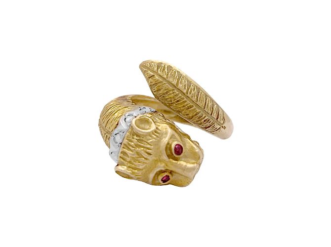 Anello Zolotas, "Testa di Leone" in due ori, diamanti e rubini. - vista 2