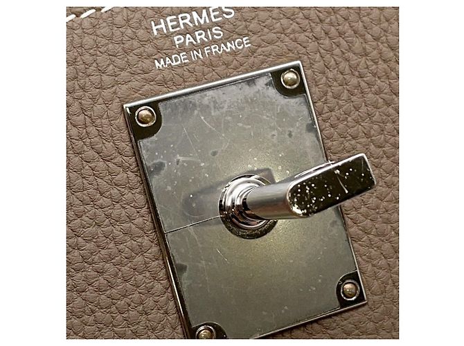 Hermès Borsa a corpo Hermes Kelly Akkad PM Taupe - vista 12