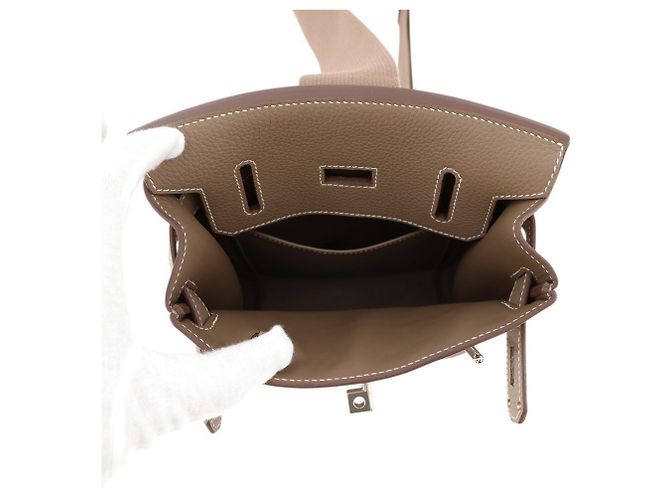 Hermès Borsa a corpo Hermes Kelly Akkad PM Taupe - vista 6