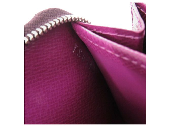Zippy Monedero de cuero Epi Louis Vuitton en Cassis Morado oscuro - vista 8