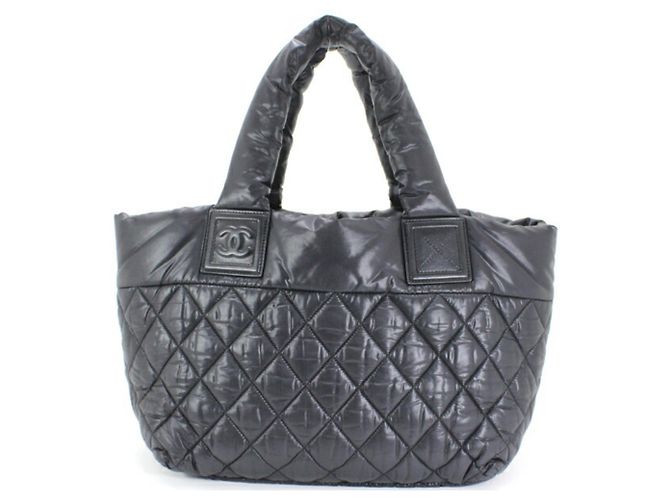 Borsa Tote Piccola Coco Cocoon PM di Chanel Nero Bordò - vista 2