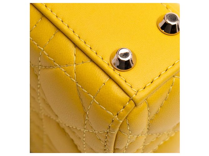 Dior Amarillo Micro Piel de Cordero Cannage Lady Dior Mostaza - vista 7