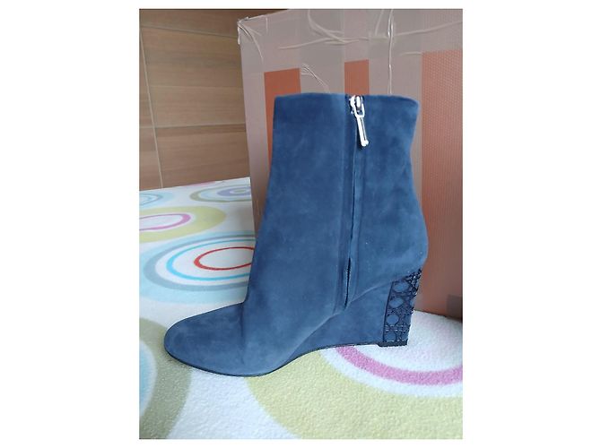 Stivaletti Christian Dior Cannage in camoscio blu con zeppa - vista 7