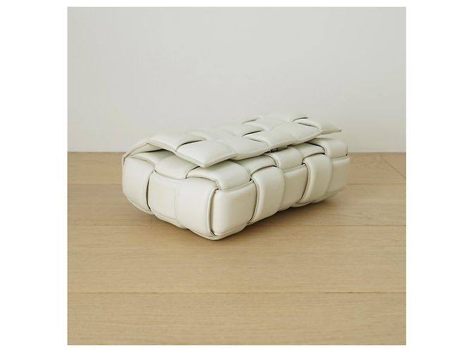 Borsa Bottega Veneta Padded Cassette in pelle bianca Bianco - vista 12