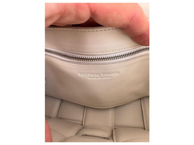 Borsa Bottega Veneta Padded Cassette in pelle bianca Bianco - vista 14