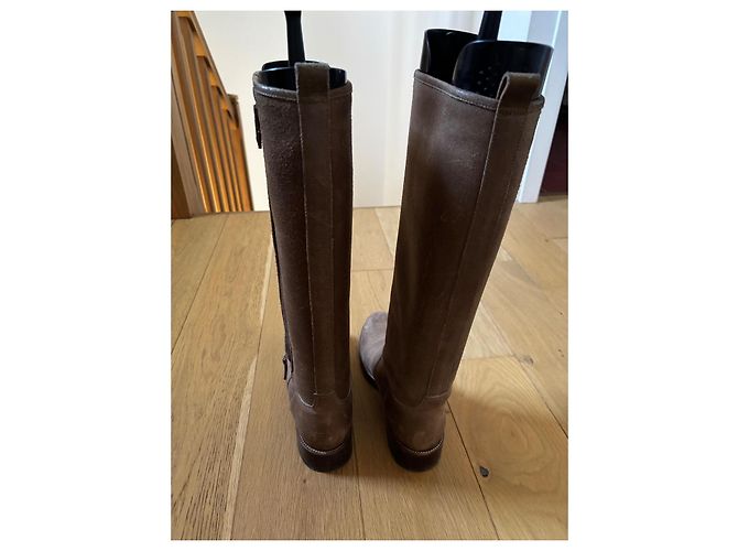 Stivali Hermès Stile Cavaliere Beige Camoscio 38.5 - vista 2
