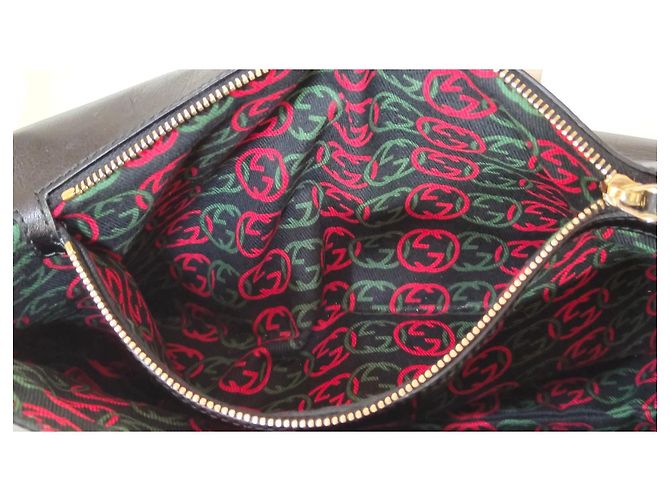 Borsa a tracolla Gucci GG in pelle nera Nero - vista 4