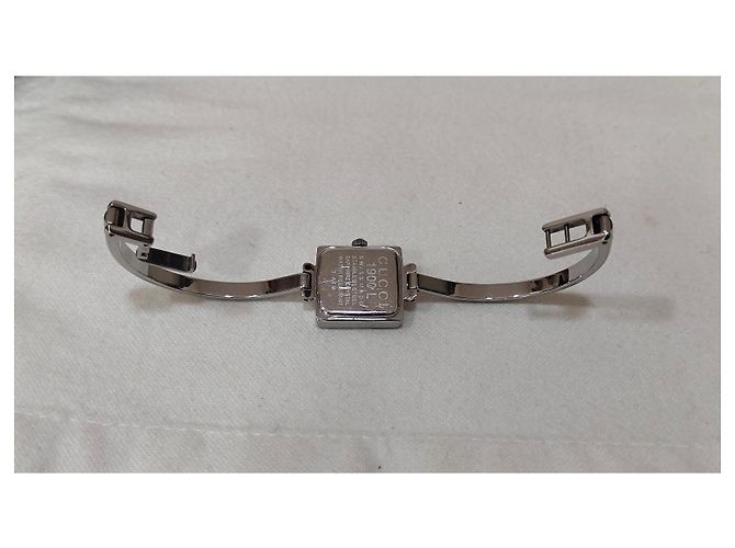 Gucci Reloj Bangle Square de Acero Esfera Negra Plata - vista 6