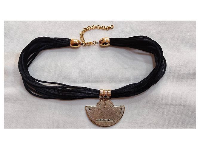 Collana pendente Frey Wille in smalto e seta D'oro - vista 2