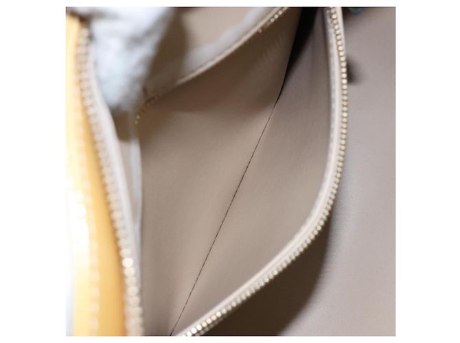LOUIS VUITTON Bolso de Mano Monogram Vernis Houston Beige M91004 LV Auth BA5330 - vista 22