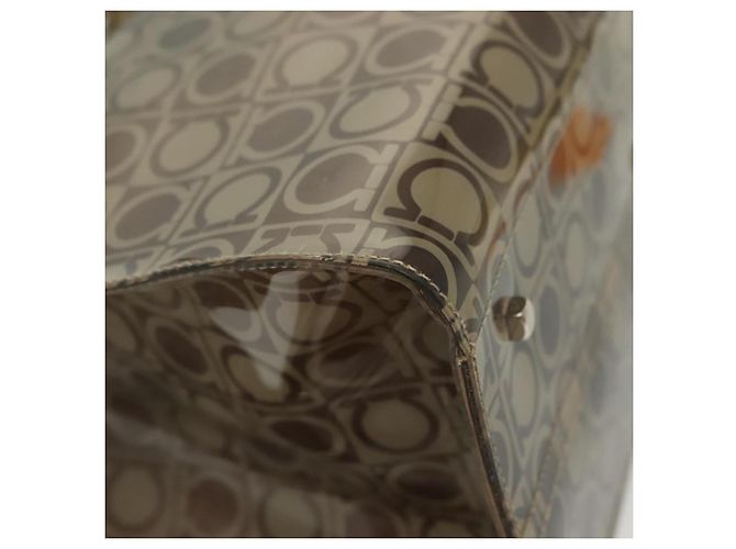Borsa Tote Gancini in vinile marrone Auth BA5292 di Salvatore Ferragamo - vista 15