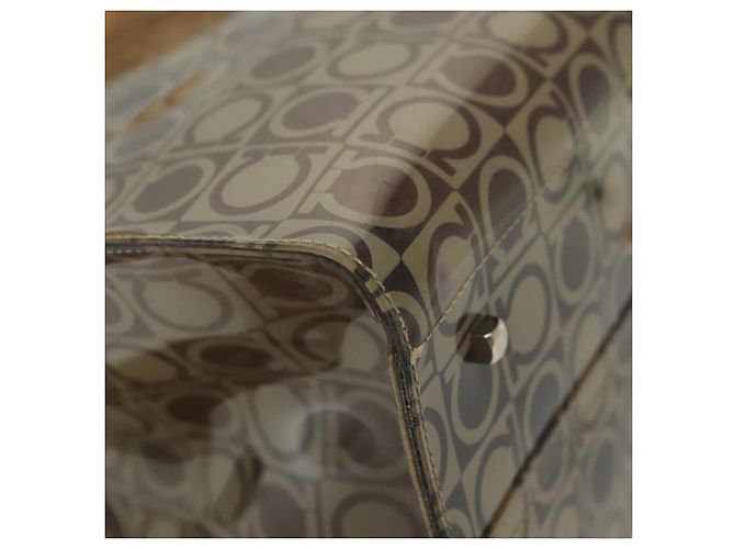 Borsa Tote Gancini in vinile marrone Auth BA5292 di Salvatore Ferragamo - vista 9