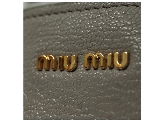 Miu Miu Tote Bag aus Leder in Grau Gold Auth bs29284 Braun Golden - Ansicht 19