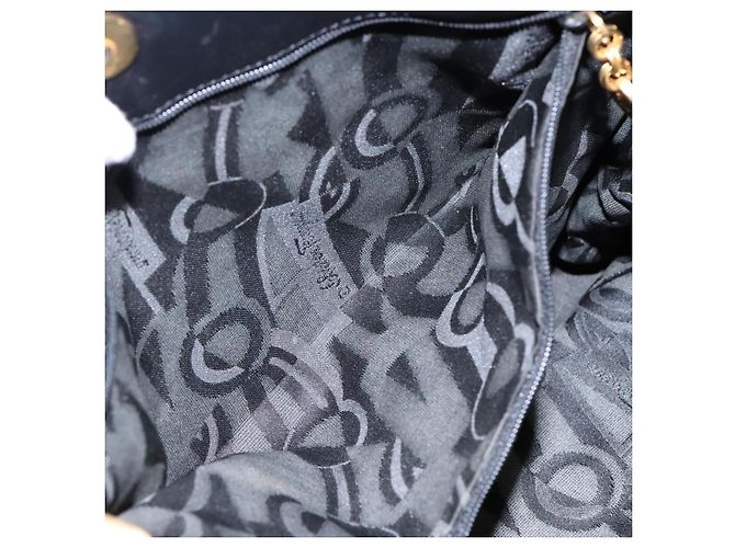 Bolsa de Ombro com Corrente Salvatore Ferragamo em Lona Preta e Dourada Auth gh718 Preto Dourado - vista 11