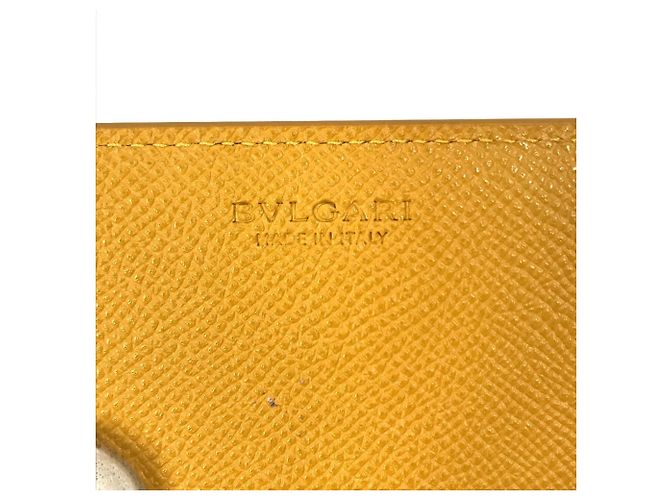 Bulgari Billetera bi-fold de cuero gris y amarillo Bvlgari Castaño - vista 13