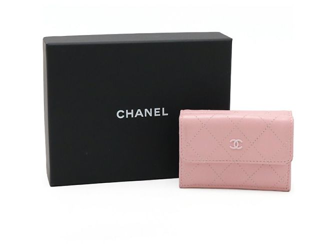 Timeless Portafoglio Trifold in Pelle Matelassé Chanel Rosa - vista 7