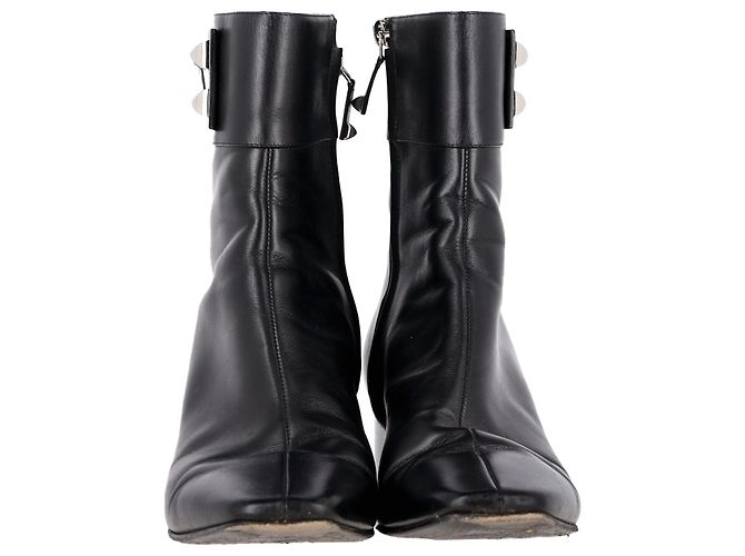 Hermès Decouverte 50 Ankle Boots in Black Leather - view 2