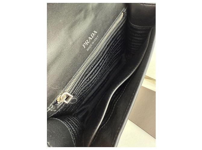 Borsa a tracolla in pelle di vitello beige e grigia Prada Cahier Multicolore - vista 7
