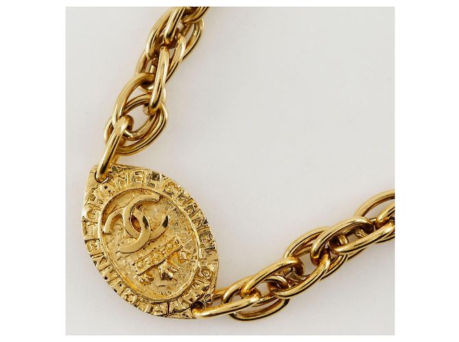 Timeless Collar Coco Mark de Chanel Dorado Metálico - vista 3
