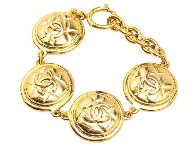 Timeless Bracciale Matelassé Coco Mark di Chanel D'oro Metallico - vista 2