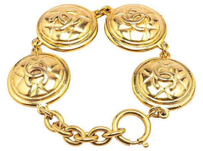 Timeless Bracciale Matelassé Coco Mark di Chanel D'oro Metallico - vista 3