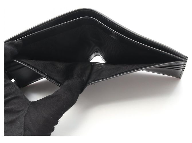 Yves Saint Laurent Piccola wallet in pelle Cassandra di Saint Laurent Paris - vista 5