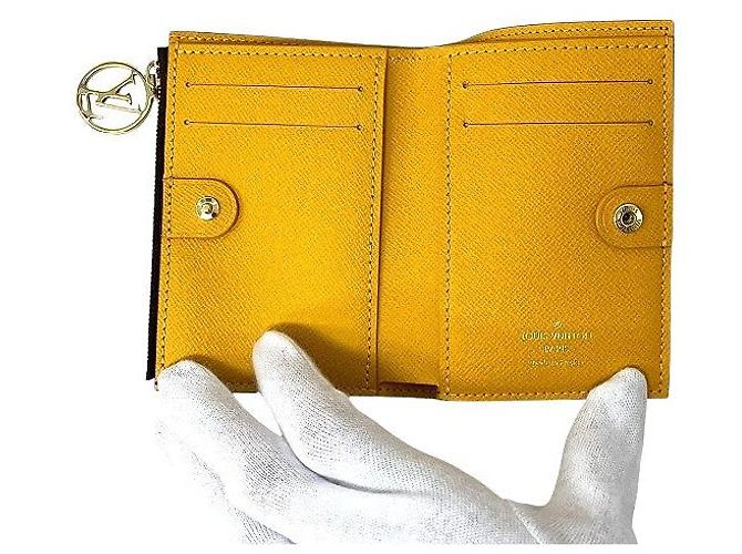 Slender Carteira Compacta Monogram Lisa da Louis Vuitton Marrom - vista 3